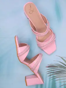 Jove Embellished Regular Block Sandals With Western Embellished