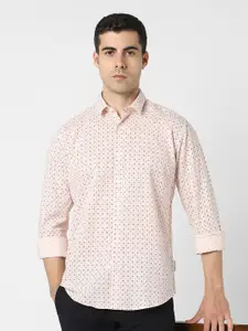 V Dot Men Floral Printed Spread Collar Pure Cotton Casual Shirt