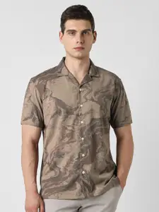 V Dot Men Abstract Printed Cuban Collar Casual Shirt