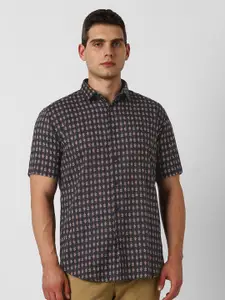 V Dot Men Ethnic Motifs Printed Spread Collar Pure Cotton Casual Shirt