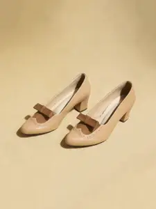 TIESTA Women Block Heel Pumps with Bows