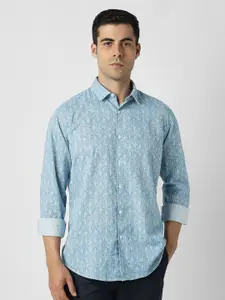 V Dot Men Geometric Printed Spread Collar Pure Cotton Casual Shirt