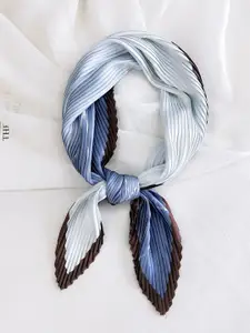 QUECY Women Printed Pleated Scarf