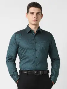 Van Heusen Men Slim Fit Floral Printed Spread Collar Pure Cotton Formal Shirt