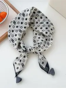 QUECY Women Tasselled Printed Scarf