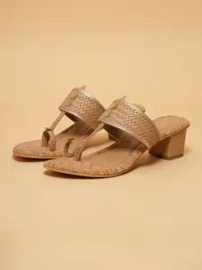 ERIDANI Women Arzu Kolhapuri Heel Sandals