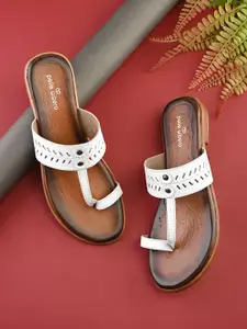 pelle albero Women Woven Design Leather One Toe Flats with Laser Cuts