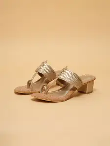 ERIDANI Arzu Metallic Kolhapuri Heels