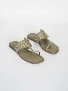 SCENTRA Women Embellished One Toe Flats