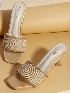 Sole Saga Women Embellished Ethnic Stiletto Peep Toes