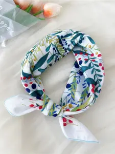 QUECY Women Self Design Printed Scarf