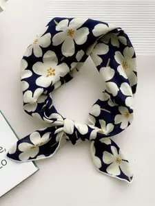 QUECY Women Self Design Printed Scarf