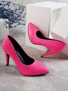 DressBerry Textured Stiletto Pumps
