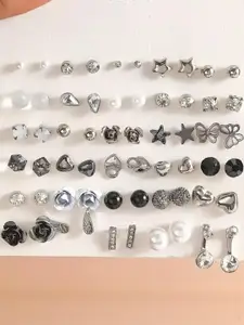 Vembley Silver-Plated Stud Earrings