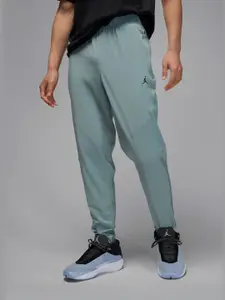 Nike Jordan Sport Men Dri-FIT Regular Fit Mid-Rise Woven Trousers