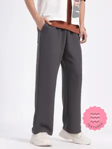 glitchez Men Textures Mid-Rise Regular Fit Track Pants