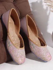 Anouk Women Embellished Synthetic Ethnic Round Toe Embroidered Mojaris Flats