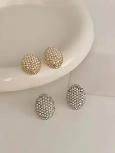 KRENOZ Set Of 2 Gold-Plated Pearls Beaded Oval Studs