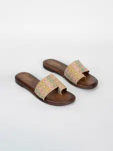 SCENTRA Women Printed One Toe Flats