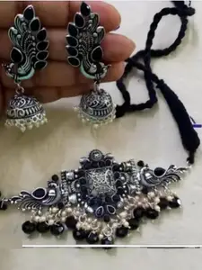 Sangria Silver-Toned Oxidised Necklace and Earrings