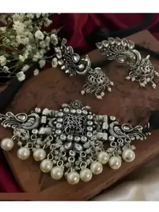 Sangria Silver-Toned Oxidised Necklace and Earrings