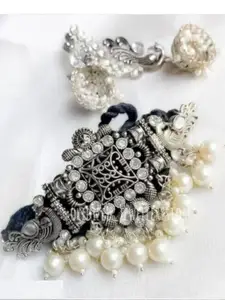 Sangria Silver-Toned Oxidised Necklace and Earrings