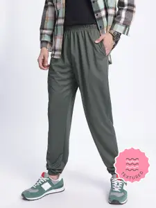 glitchez Men Relaxed Fit Joggers