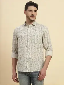 Cantabil Men Comfort Floral Printed Casual Shirt