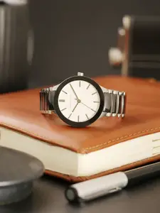 pierre cardin Men Stainless Steel Bracelet Style Analogue Multi Function Watch CF.1020.CS