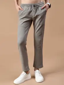 V-Mart Men Textured Slim Fit Fourway Stretch RegularTrousers