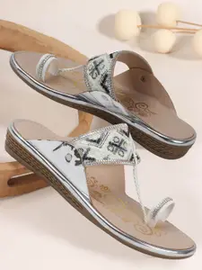 DIPYO Women Synthetic One Toe Flats