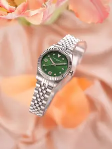 pierre cardin Women Dial & Stainless Steel Bracelet Style Analogue Watch CF.1012.MS.6