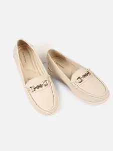 Van Heusen Woman Slip-On Loafers
