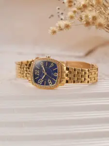 pierre cardin Lumire Women Embellished Bracelet Style Straps Analogue Watch CF.1022.MG.1