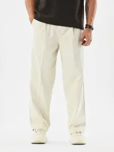Snitch Men Cream Mid-Rise Baggy Trouser