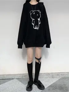 Outzidr Women Printed Longline Sweatshirt