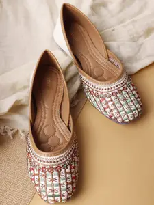 Anouk Women Mojaris Flats