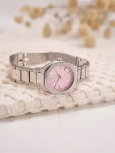 pierre cardin lyse Women Textured Dial Bracelet Style Analogue Watch CF.1023.MS.2