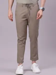 V-Mart Men Regular Fit Mid-Rise Chinos Trousers
