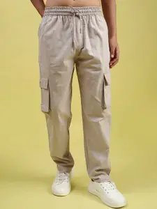 V-Mart Men Regular Fit Mid-Rise Cargos Trousers