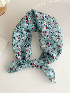 QUECY Floral Printed Scarf
