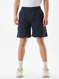 Snitch Men Loose Fit Mid-Rise Cargo Shorts