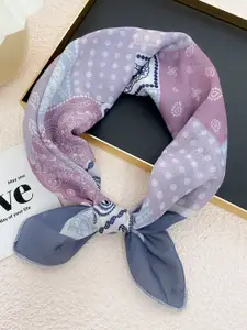 QUECY Ethnic Motifs Printed Scarf