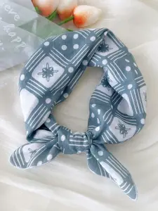 QUECY Geometric Printed Scarf