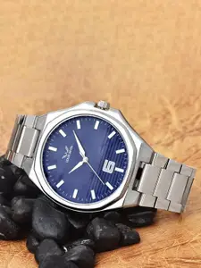 LOUIS DEVIN Men Bracelet Style Straps Analogue Watch LD-G076-BLU-CH