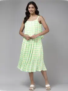 Roadster Green Georgette Dresses