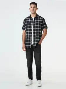 Pepe Jeans Men Buffalo Checked Spread Collar Casual Shirt