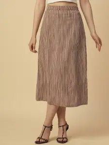 Chemistry Printed A-Line Midi Skirt