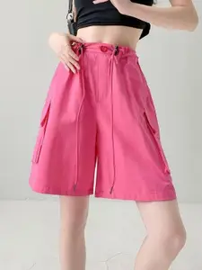 Outzidr Women Solid Relaxed Fit Mid-Rise Cargo Shorts