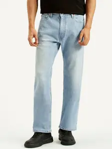 Levis Men Clean Look Light Fade Cotton Jeans